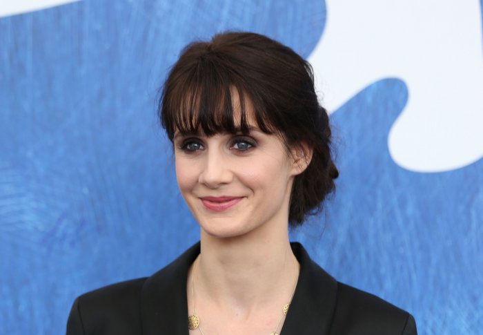 Cannes 2021, Judith Chemla denuncia il regista Yohan Manca per averle tirato il cellulare in faccia