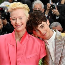 The French Dispatch: Tmothee Chalamet e Tilda Swinton sul red carpet di Cannes 2021