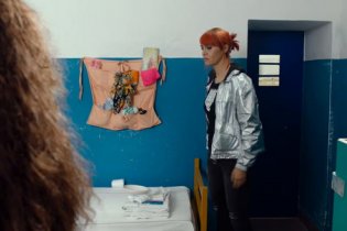 Come Un Gatto In Tangenziale - Ritorno A Coccia Di Morto - Trailer