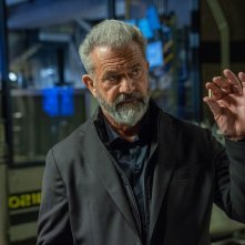 Boss Level: Mel Gibson durante una scena del film