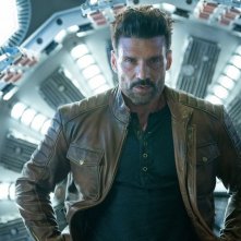 Boss Level: Frank Grillo in una scena del film