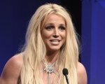 Britney Spears fa i salti di gioia alla notizia di poter scegliere il proprio legale (VIDEO)