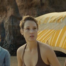 Old: Vicky Krieps in una scena del film