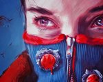 Ada, la recensione: gli abbracci che fanno male