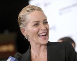 Sharon Stone vende la prima edizione de Il Grande Gatsby autografata da Leonardo DiCaprio a 200mila dollari