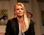 Charlize Theron e Barbara e Andy Muschietti al lavoro su una serie tv per HBO Max
