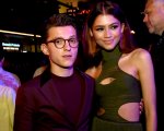 Zendaya prende in giro Tom Holland in una foto su Twitter, ora cancellata