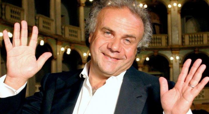 Jerry Calà su Sapore di Mare: "Sul set Virna Lisi mi riempì di schiaffi, una vera dea"