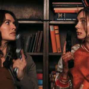 Gunpowder Milkshake: Lena Headeay e Karen Gillan