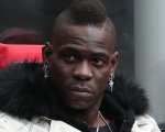 Mario Balotelli contro la sua ex: “basta fare figli solo per soldi”