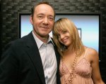 American Beauty: Mena Suvari racconta una 'strana esperienza' con Kevin Spacey sul set
