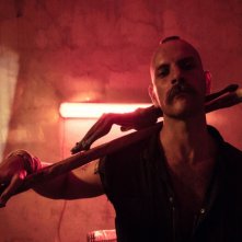 Mondocane: Alessandro Borghi in una scena inquietante