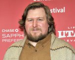 Inseparabili: Michael Chernus con Rachel Weisz nella serie Amazon tratta dal film di Cronenberg