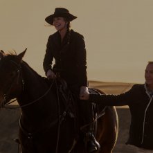 Uno di noi: Diane Lane e Kevin Costner in una scena del film
