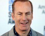 Bob Odenkirk, il post di Bryan Cranston per la co-star di Breaking Bad: 'Preghiamo per lui'