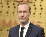 Bob Odenkirk aggiorna sulle sue condizioni di salute: 'Ho avuto un attacco di cuore, ma starò bene'