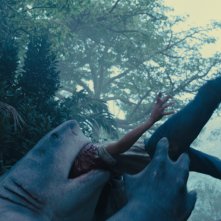 The Suicide Squad: Missione Suicida, Idris Elba e James Gunn in una foto dal set