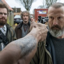 Riders of Justice: Mads Mikkelsen in una scena del film