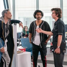 Free Guy - Eroe per gioco: Taika Waititi, Utkarsh Ambudkar, Joe Keery in una scena