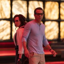 Free Guy - Eroe per gioco: Jodie Comer e Ryan Reynolds in una scena del film