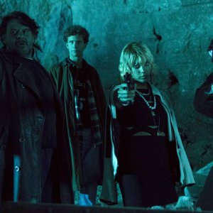 Il Mostro della Cripta: Amanda Campana, Lillo Petrolo, Tobia De Angelis e Nicola Branchini in  una scena del film