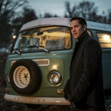 Sweet Girl: Manuel Garcia-Rulfo in una scena del film