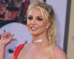 Britney Spears: suo padre rinuncia alla gestione della tutela legale della popstar