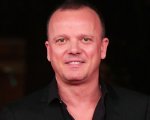 Gigi D’Alessio: il prezioso regalo fatto a Denise Esposito, la mamma del suo quinto figlio