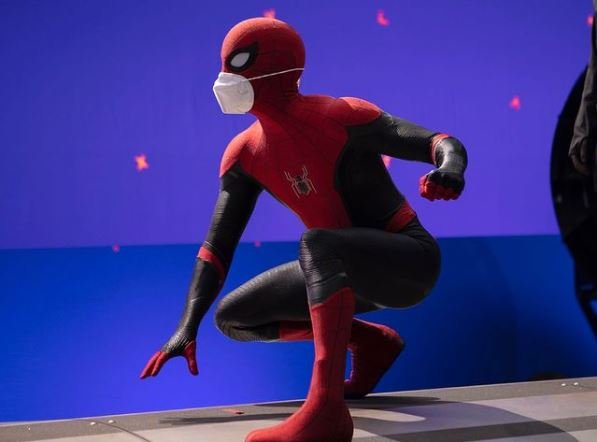 Spider Man No Way Home  Rivelate Nuove Foto Del Costume Di Spider Man 5