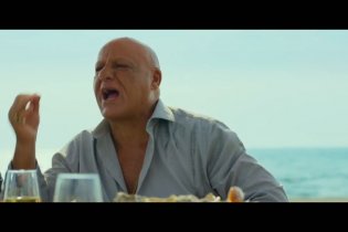 Benvenuti In Casa Esposito - Trailer