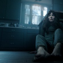 Malignant: Annabelle Wallis in un'immagine del film