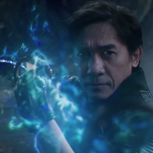 Shang-Chi e la leggenda dei Dieci Anelli:  Tony Leung in una scena