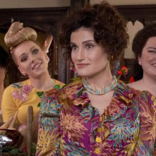Cenerentola: Idina Menzel in una scena del film