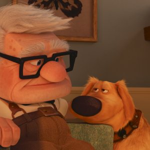 Una vita da Dug: Carl e Dug in una scena