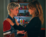 Madres Paralelas, la recensione: nel grembo del passato