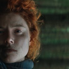 Beast:  Jessie Buckley in un primo piano