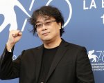 Venezia 2021, il Presidente di giuria Bong Joon-ho: 'Sogno di incontrare Gianni Morandi'