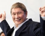 Takeshi Kitano aggredito a Tokyo: un uomo prende a picconate la sua auto