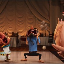Hotel Transylvania - Uno scambio mostruoso: una scena del film d'animazione