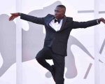 Venezia 78: Khaby Lame, il tiktoker dei record, sfila sul red carpet (FOTO)