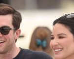 Olivia Munn e John Mulaney aspettano il loro primo figlio