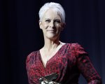 Jamie Lee Curtis star di Ella McCay: 'Ho atteso tutta la vita per lavorare con James L. Brooks'