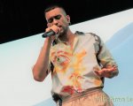 Mahmood posticipa ancora il tour, lo sfogo sui social: 'Adesso ascoltateci'