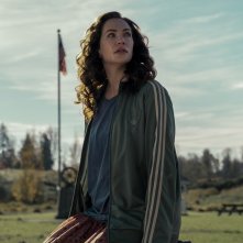 Midnight Mass: Kate Siegel in una scena della serie