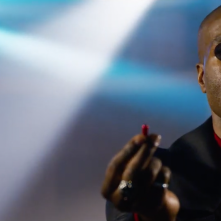 Matrix Resurrections: Yahya Abdul-Mateen II in un'immagine del primo trailer del film