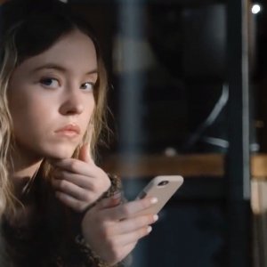 The Voyeurs: una scena