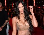 Megan Fox, nude look esplosivo e rissa agli MTV Music Video Awards 2021 (FOTO)