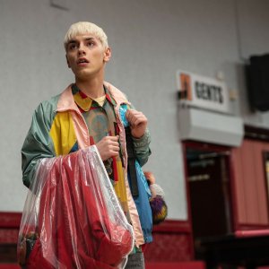 Everybody's Talking About Jamie: Max Harwood in una scena del film