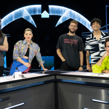 X Factor 2021: Ludovico Tersigni con I giudici in un'immagine del talent show Sky
