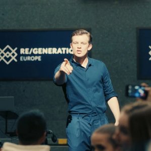 Je suis Karl: una sequenza